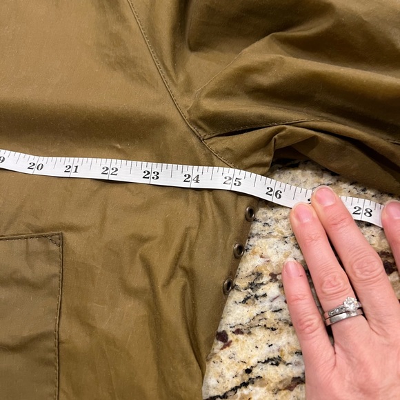 Men’s lightweight BARBOUR jacket. Worn less than 5 times. - Picture 12 of 16